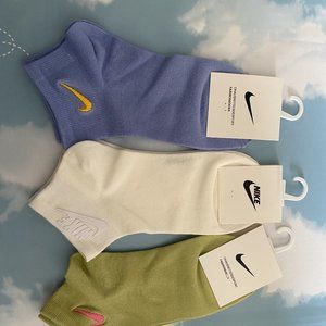 Nike Blue white green socks